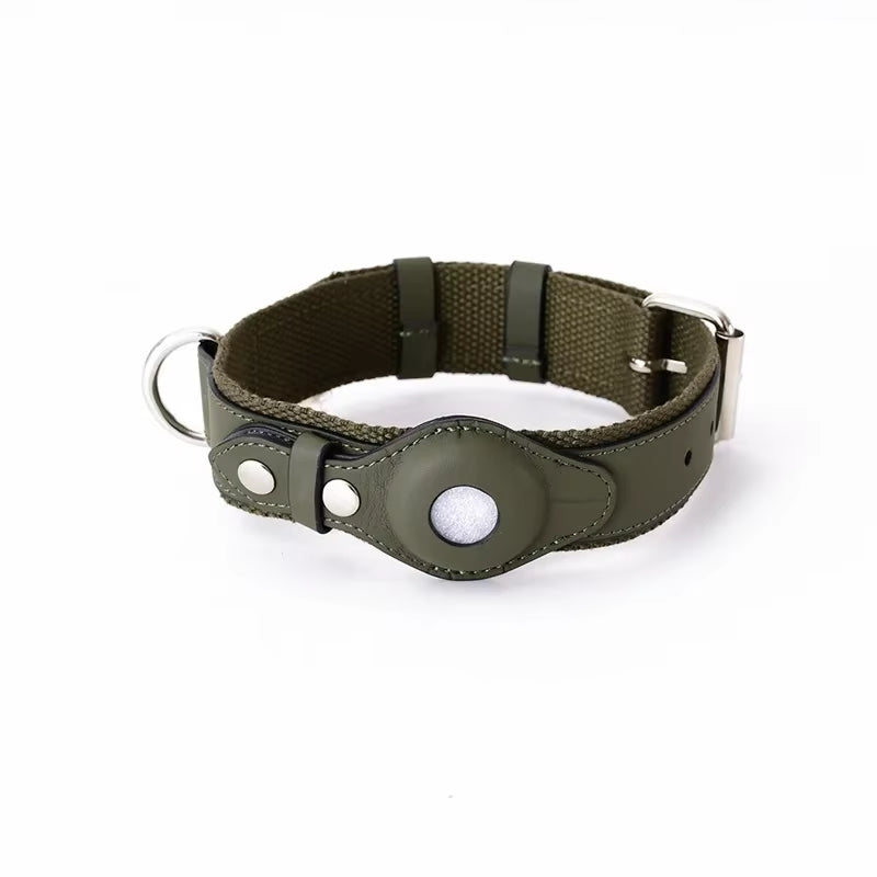 Luxury Leather Dog Collar with Adjustable Fit & Airtag Holder - Stylish Cat Accessory