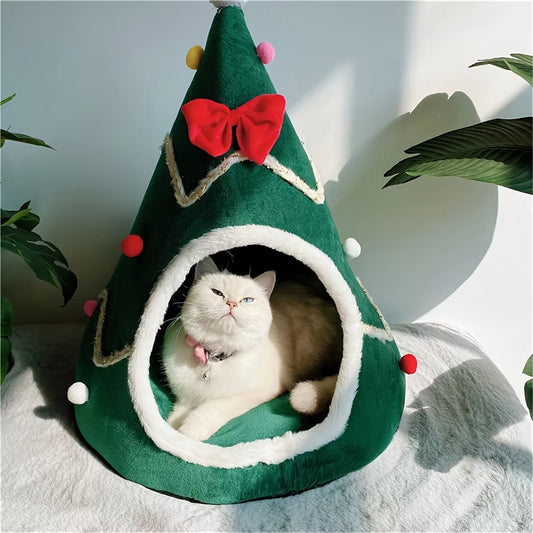 Cozy Christmas Cat & Dog Bed - Ultimate Winter Pet Supplies & Accessories Kit for Kittens and Puppies