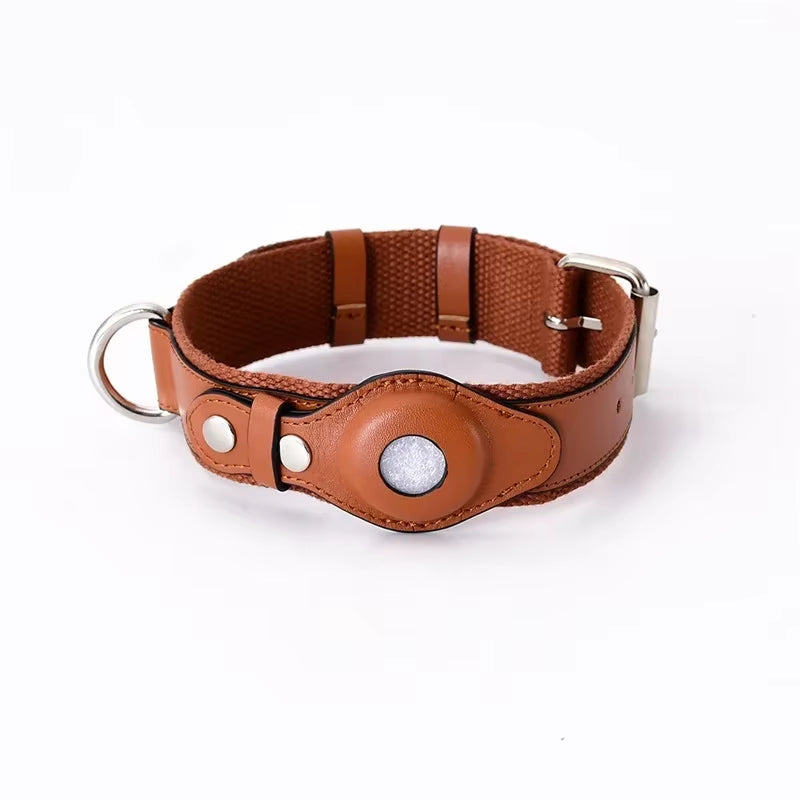 Luxury Leather Dog Collar with Adjustable Fit & Airtag Holder - Stylish Cat Accessory
